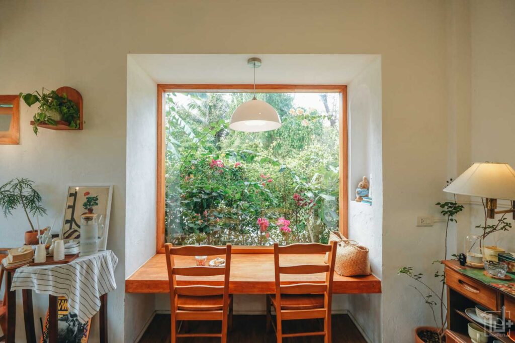 Molley Coffee Stand: The Cozy Homey Hideaway 2 21
